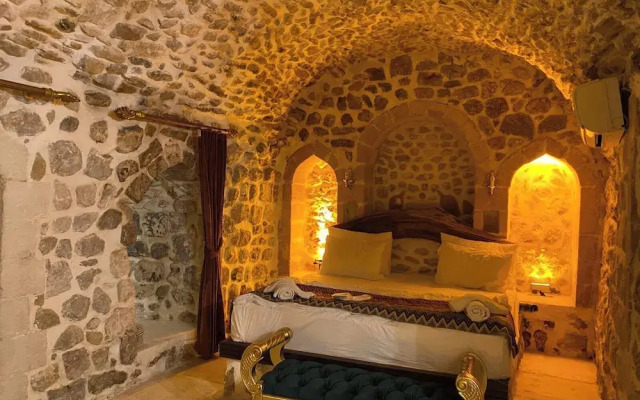 antikhan otel