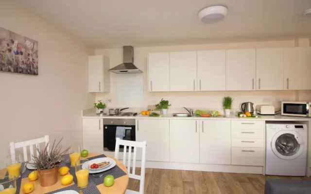Stayzo Stylish Accommodation in Southampton 10