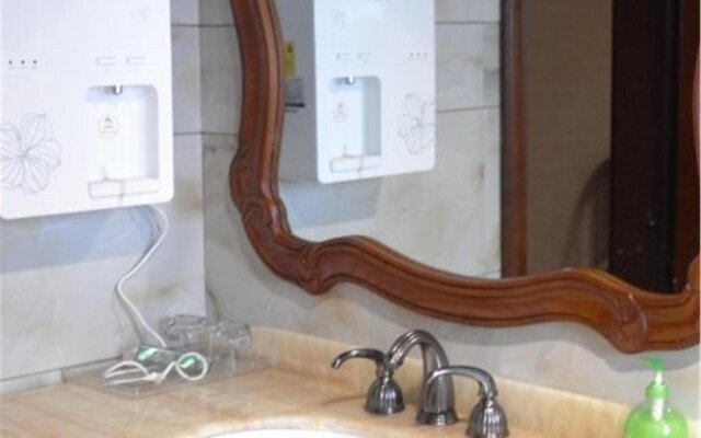 Kaisheng Holiday Inn