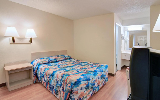 Motel 6 Tempe, AZ - Broadway - ASU