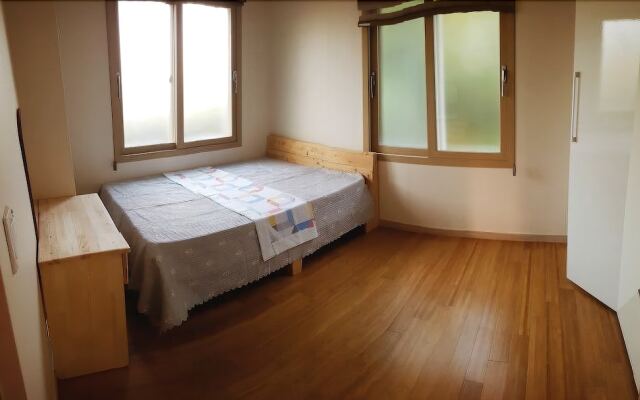 Wimi Sarang House