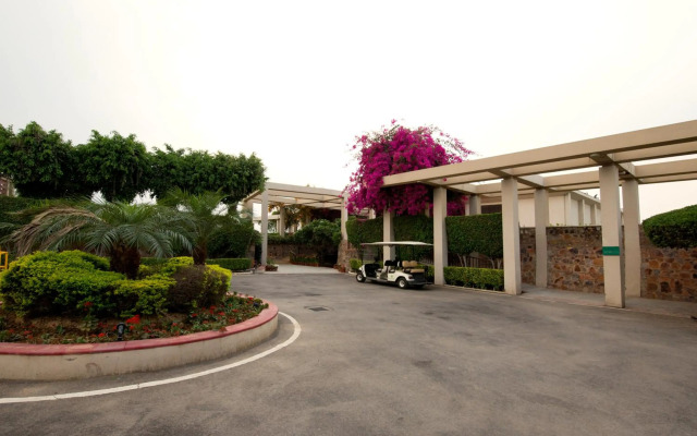 Lemon Tree Hotel Tarudhan Valley