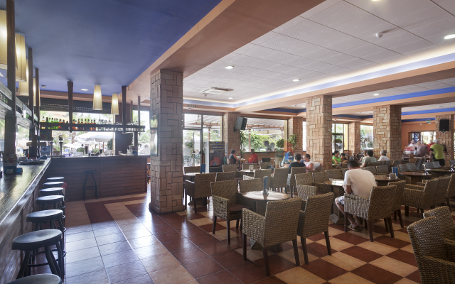 Best Alcazar Hotel