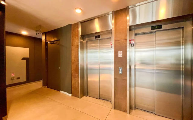 Urbano Art Stico Santa Elvira Laundry Parking Terrace