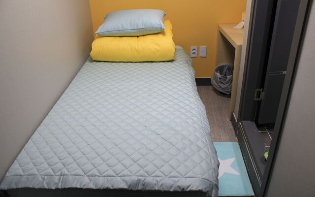 Dongdaemun EggHouse Hostel (Foreigners Only)