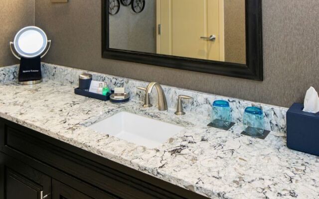 THE TENNESSEAN Hotel