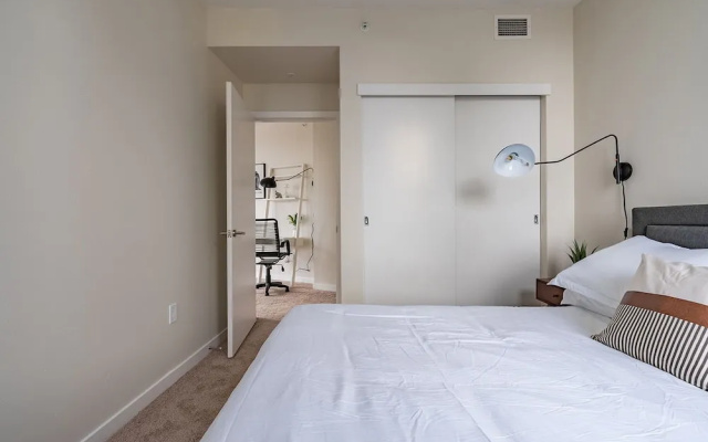 Sophari Towers: Bellevue Apartments