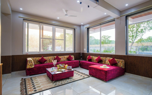 ELIVAAS 3 BHK Amber Villa With Pvt Pool