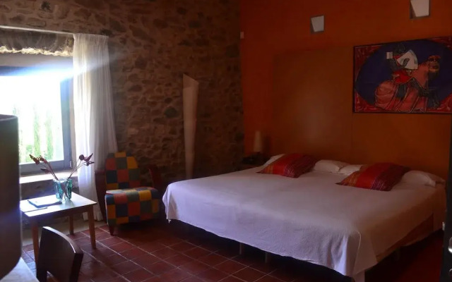 Hotel Arcs de Monells