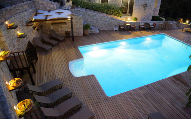 Asion Lithos - Deluxe Two Bedrooms