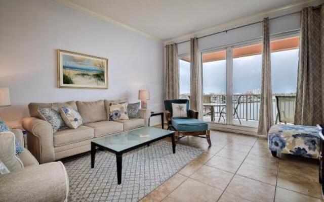 Harborview Grande 406