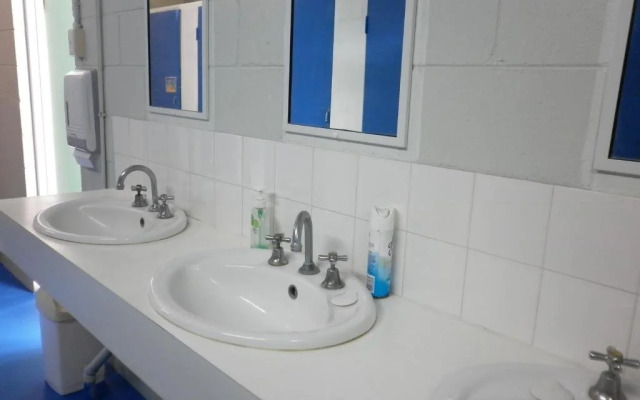 Bushchooks Travellers Village