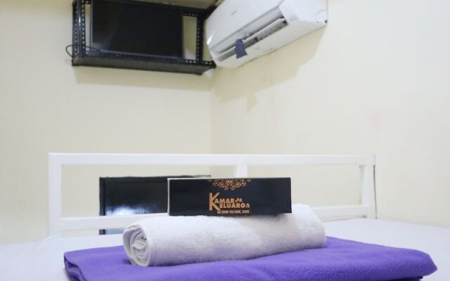 Kamar Keluarga Jelambar Syariah