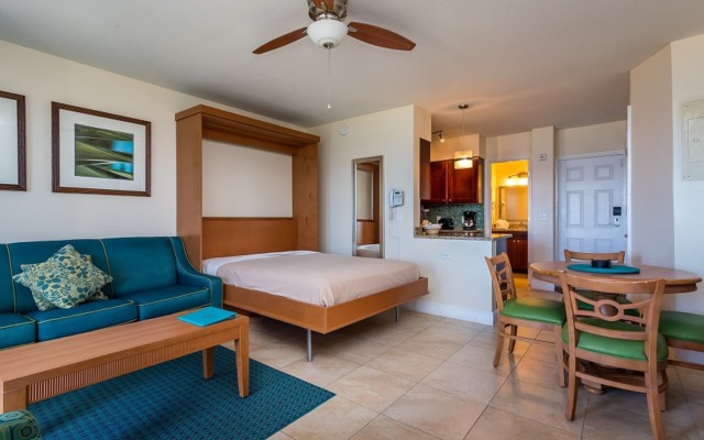 La Costa Beach Club