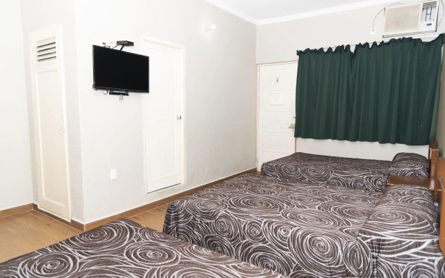 Hotel Santillana