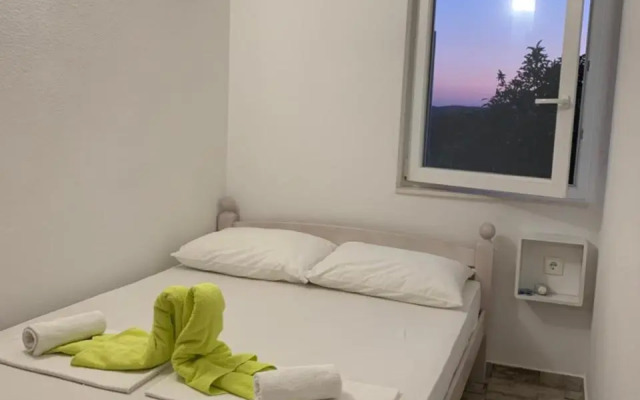 Studio Apartment Simi