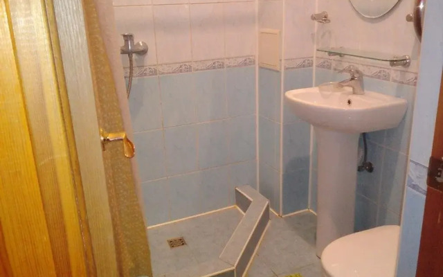 Izumrud Guest House