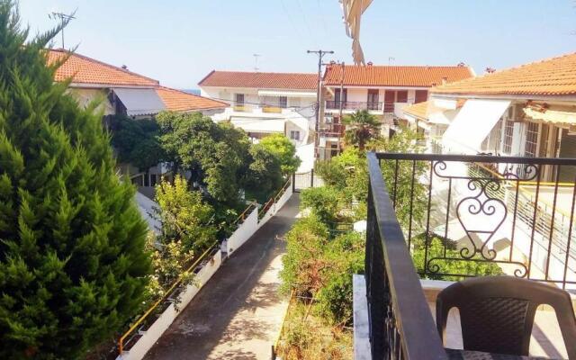 Roses RT apartments Skioni IV