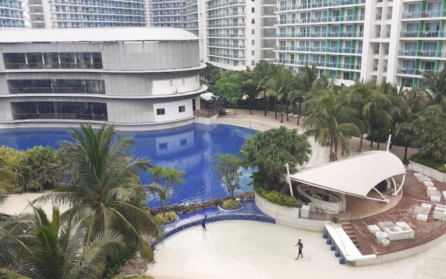 Azure Urban Resort Residences by Pol