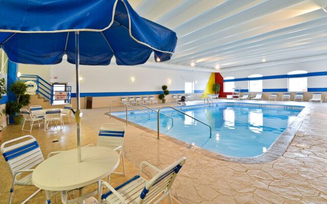 Quality Inn & Suites Event Center