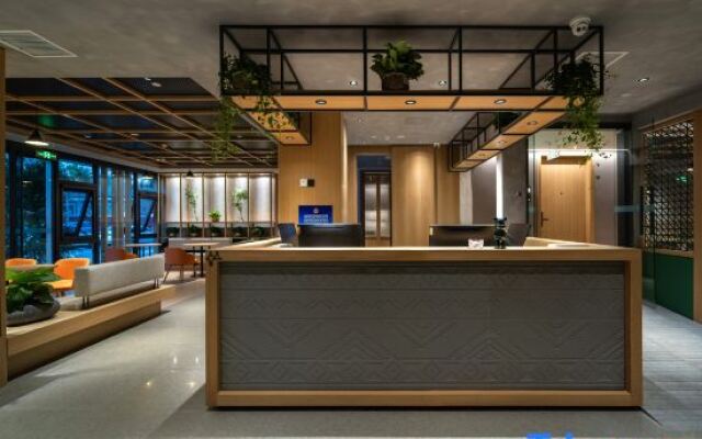 TRUE GO Hotel (Beijing Xueqing Road Agricultural University Branch)
