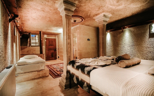 Casia Cave Suites