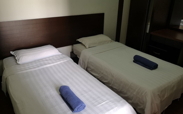Ideal Holiday Apartment Marina Court – Guest Rooms – Kota Kinabalu
