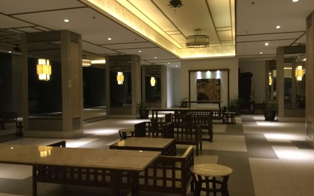 2 BR Condo at Sheridan Condominium