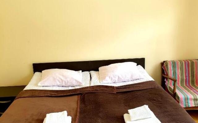 Red Stone Guest House
