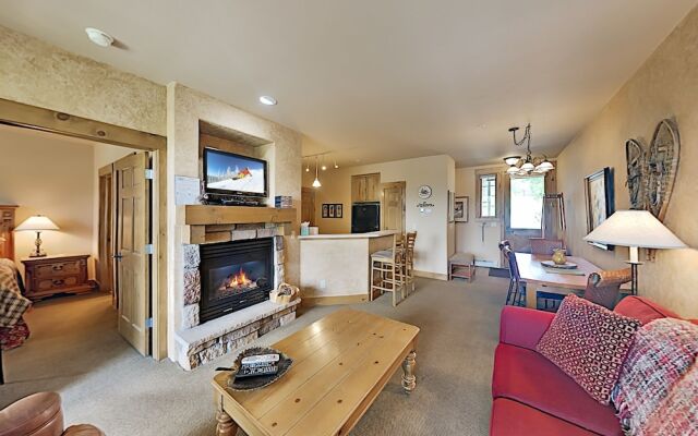 8203ns20 2 Bedroom Condo