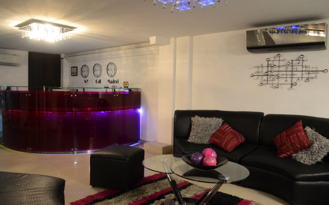 Hotel Calima Real