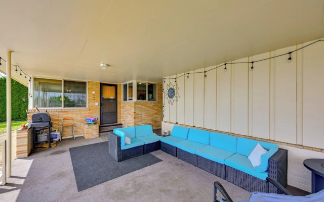 Family-friendly Yakima Escape w/ Yard & Pool!