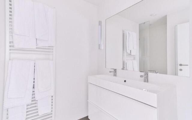 B-Aparthotels Louise