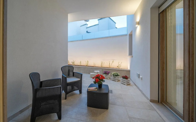 Aurosa Bed and Breakfast