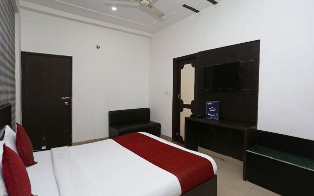 OYO 2862 Hotel Kanha Continental