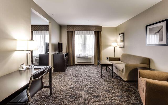 Radisson Hotel Edmonton Airport