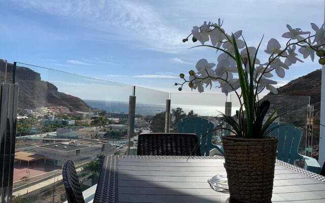 Marina Mogan 360°