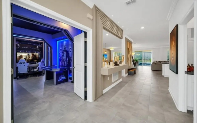 2900penolpe 9 Bedroom Home