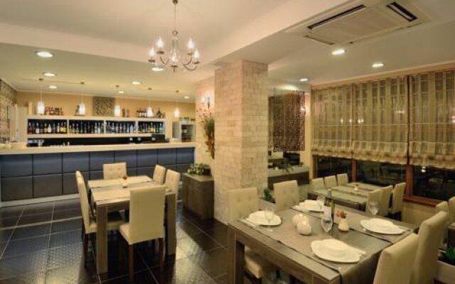 Kamilite Family Hotel