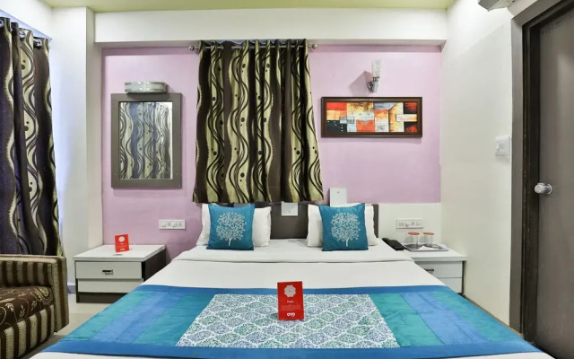 OYO 2389 Hotel The Grand Pritam