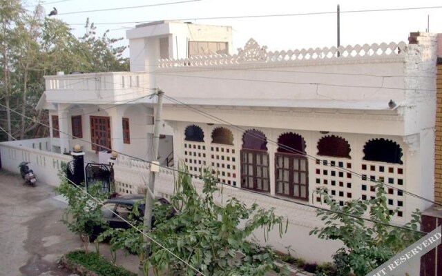 Girnar Villa