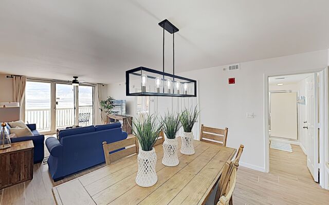 Pelican Beach by Southern Vacation Rentals