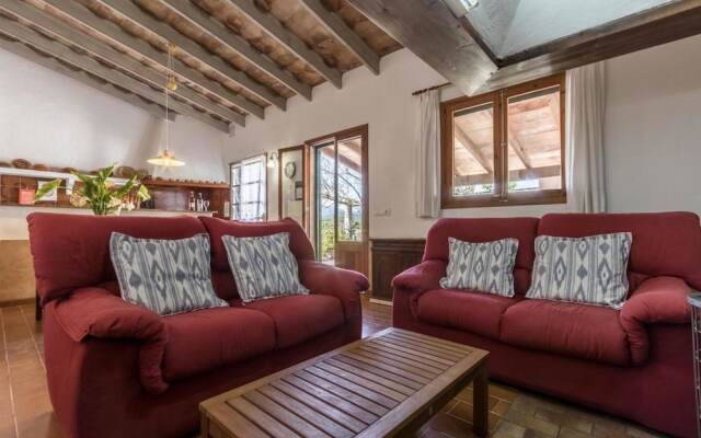 Villa - 2 Bedrooms with Pool and WiFi - 103151