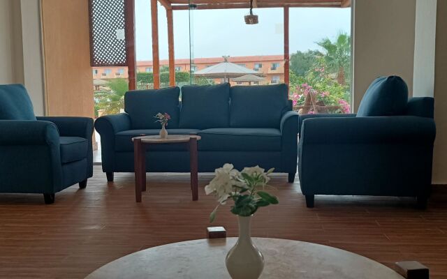 Wadi Lahmy Azur Resort
