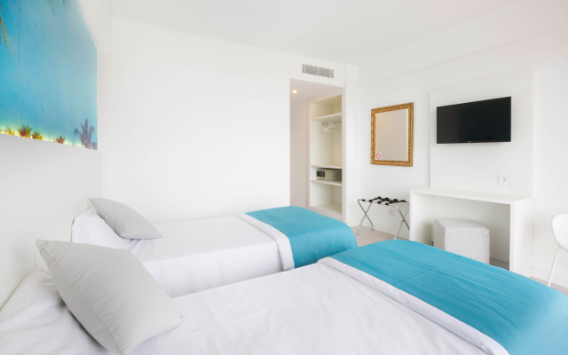 BLUESEA Arenal Tower