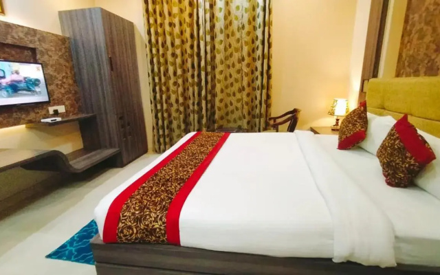 Hotel Ozas Grand