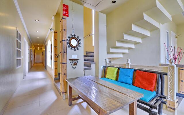 Townhouse OAK Hotel Dev Villas