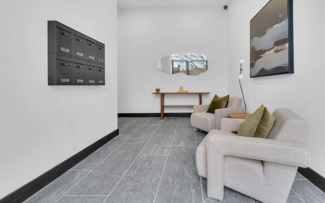 homely - North London Penthouse Finchley