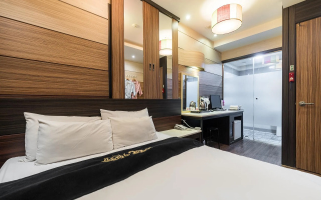 Suwon Station Provence 22st