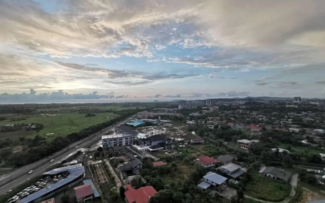 Manhattan Suite ITCC Penampang